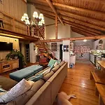 Casa Con Borde De Lago Vichuquen
