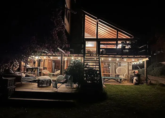 Casa Con Borde De Lago Vichuquen